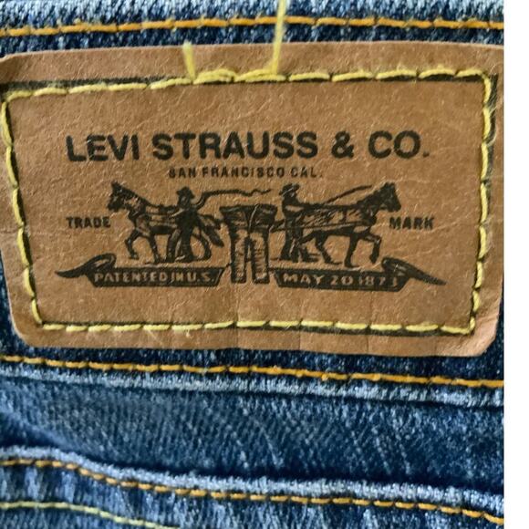 Levis 504 Red Tab Jeans Womens 14 Slouch Straight Leg Mid Wash Streetwear Denim - Picture 8 of 9